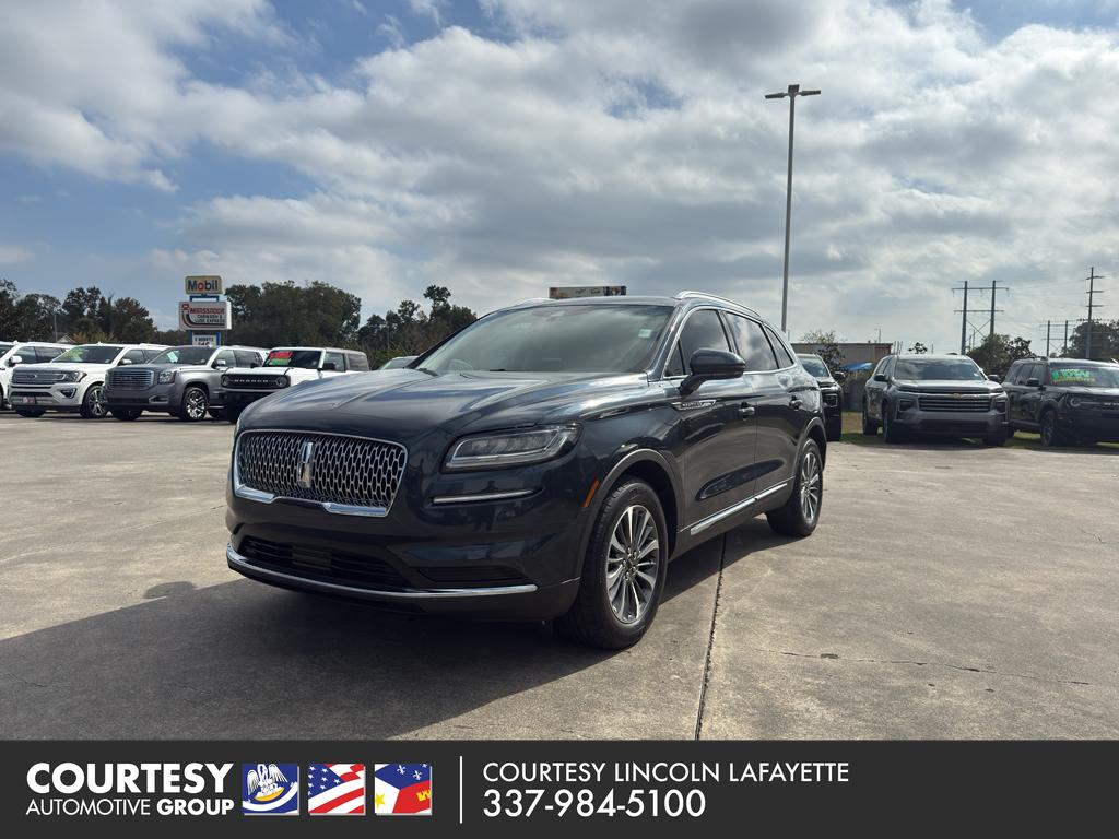 2022 Lincoln Nautilus Base's photo