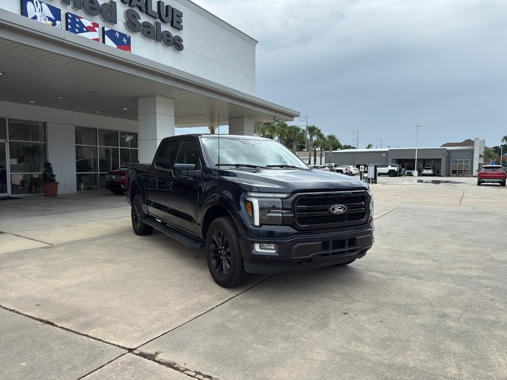 2024 Ford F-150 Lariat photo 2