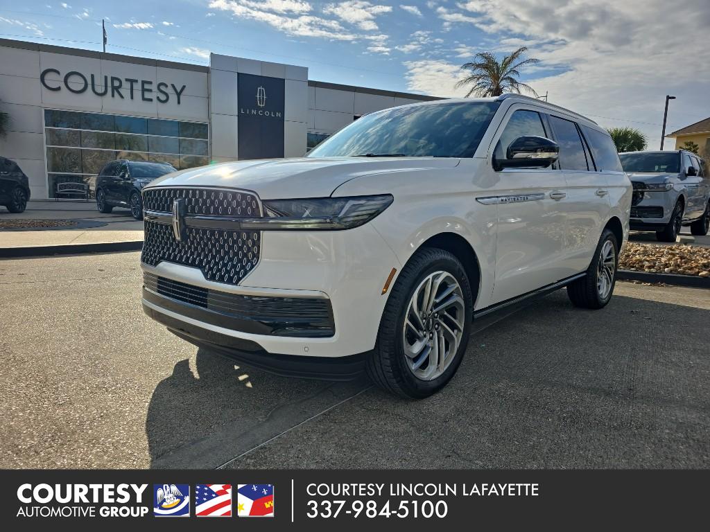 2025 Lincoln Navigator Reserve's photo