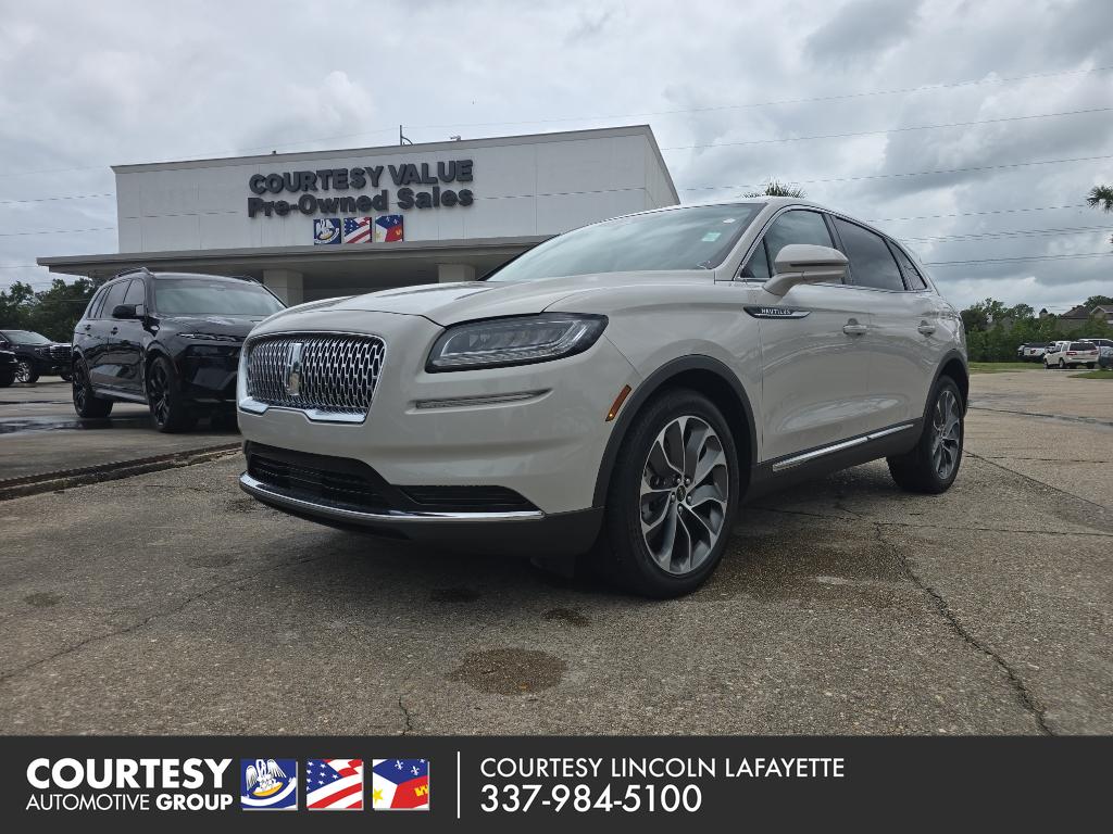 2023 Lincoln Nautilus Reserve AWD's photo
