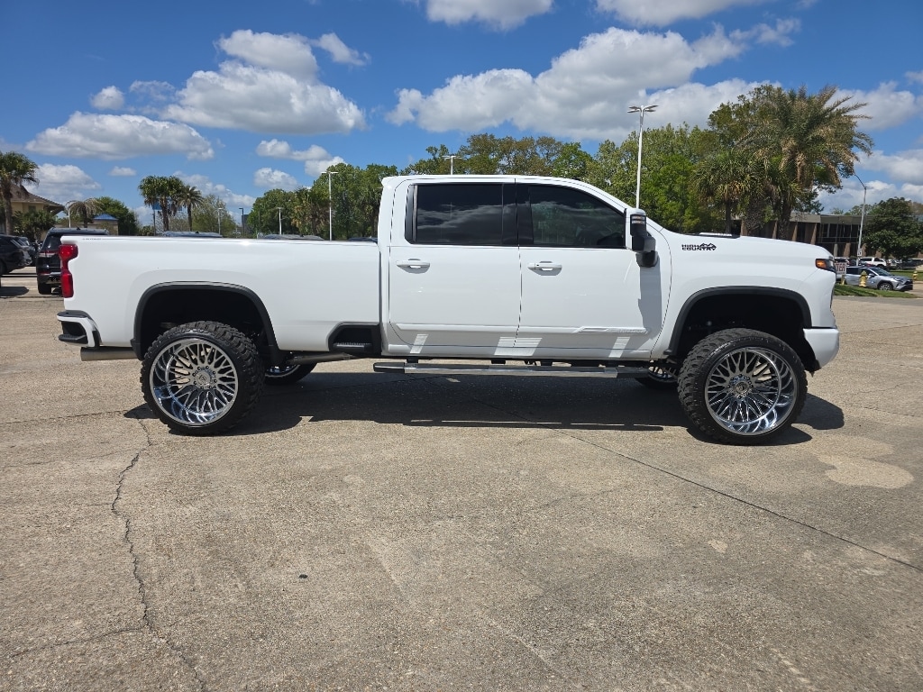 Used 2024 Chevrolet Silverado High Country Crew Cab
