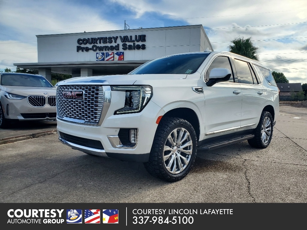 2023 GMC Yukon SLT