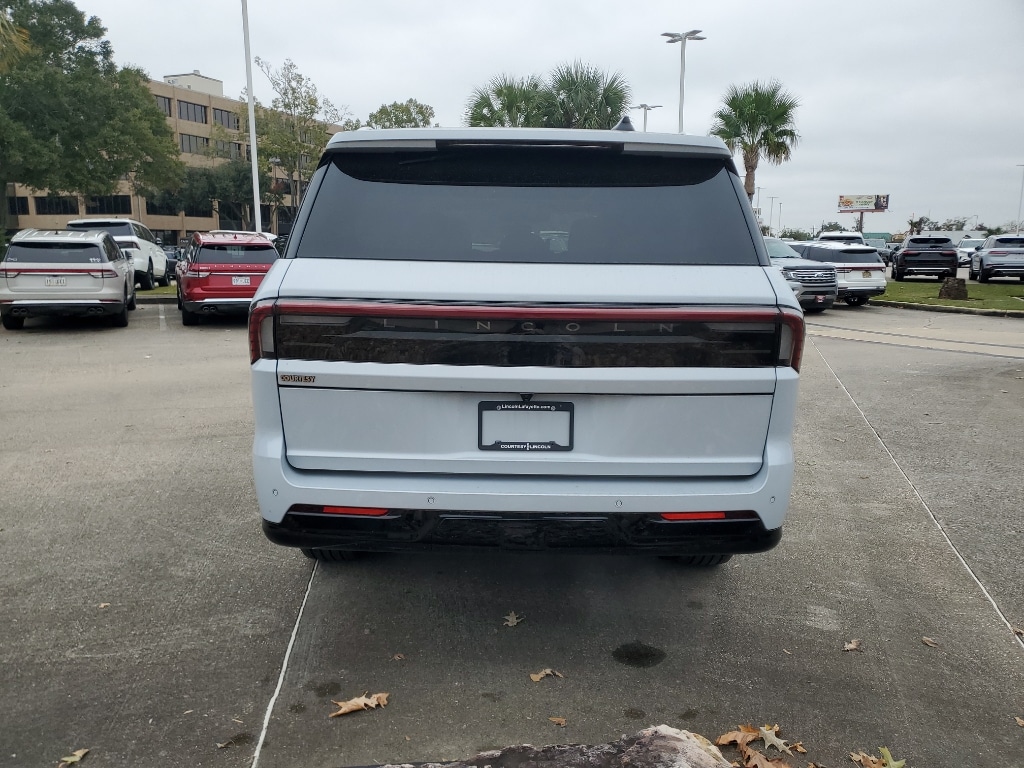 New 2025 Lincoln Navigator L Reserve SUV