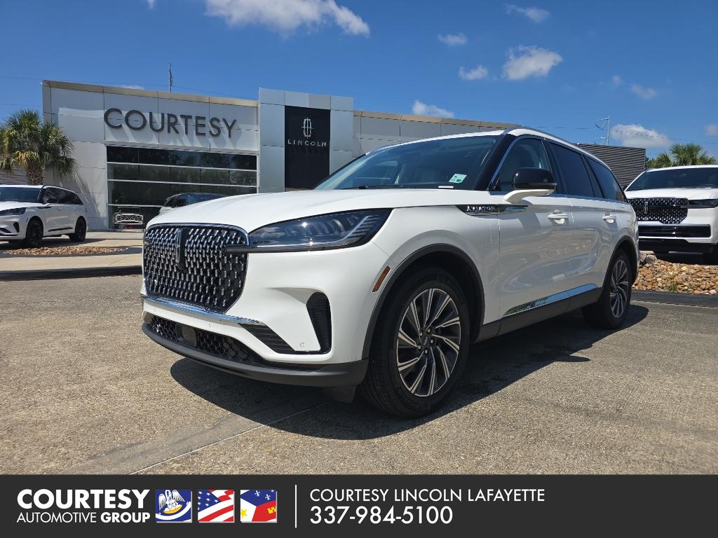 2026 Lincoln Aviator Premiere RWD's photo