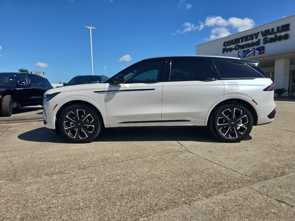 Used 2026 Lincoln Nautilus Reserve Sport Utility