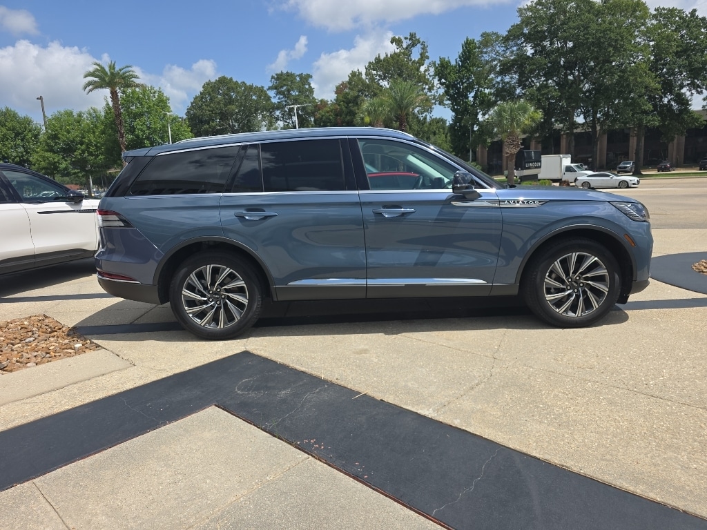 2026 Lincoln Aviator Premiere - Photo 6