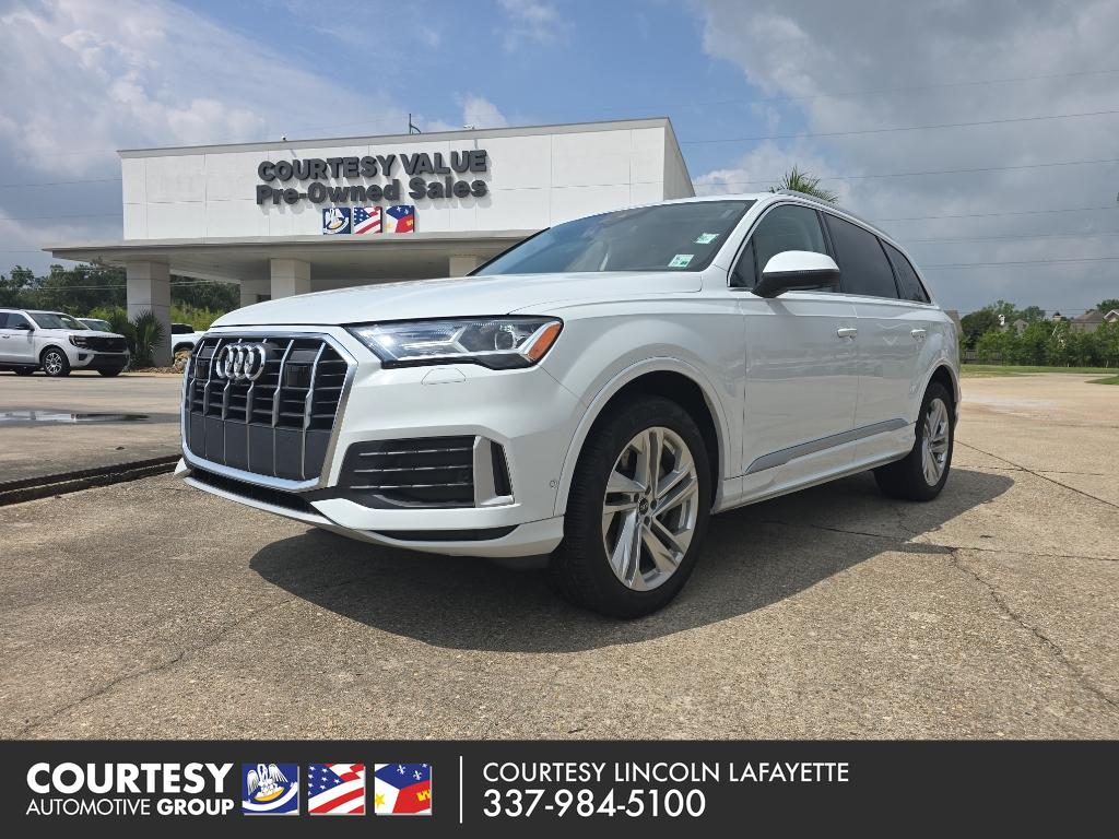 2022 Audi Q7 45 Premium Plus quattro Tiptronic's photo