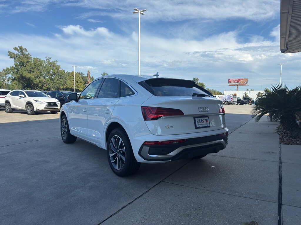 2024 Audi Q5 Sportback S line Premium photo 2