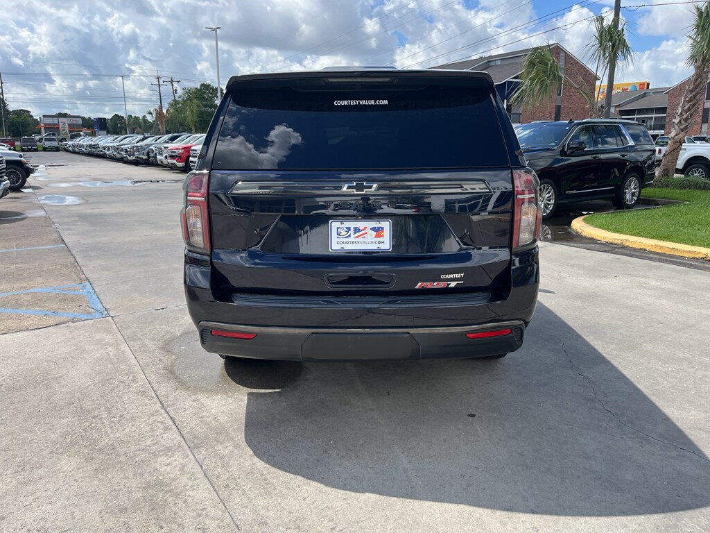 2021 Chevrolet Tahoe RST photo 3