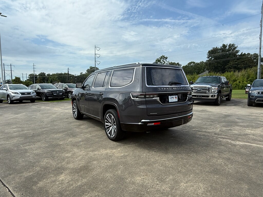 2022 Jeep Grand Wagoneer III photo 4