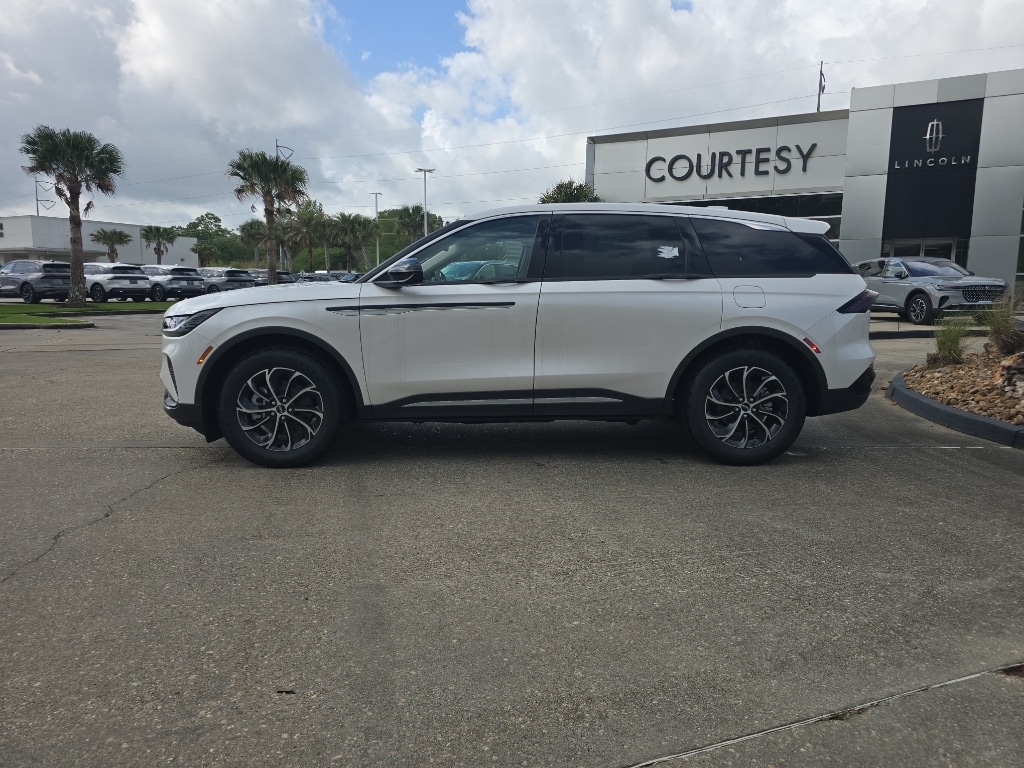New 2026 Lincoln Nautilus Premiere Sport Utility