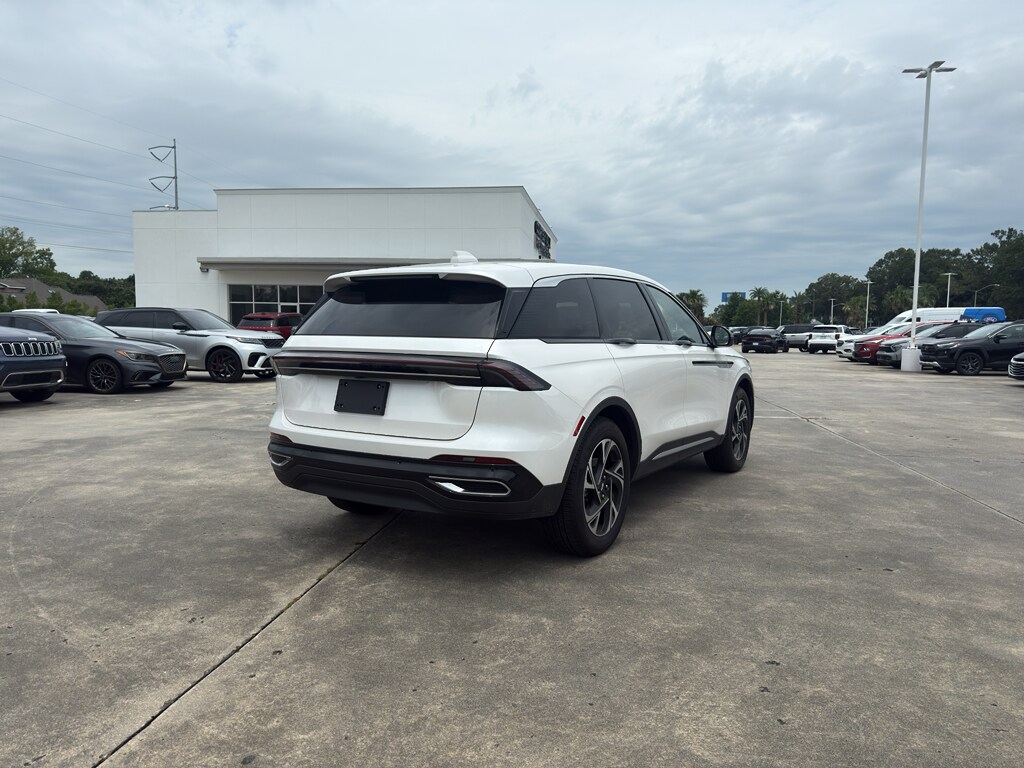 2025 Lincoln Nautilus Premiere photo 2