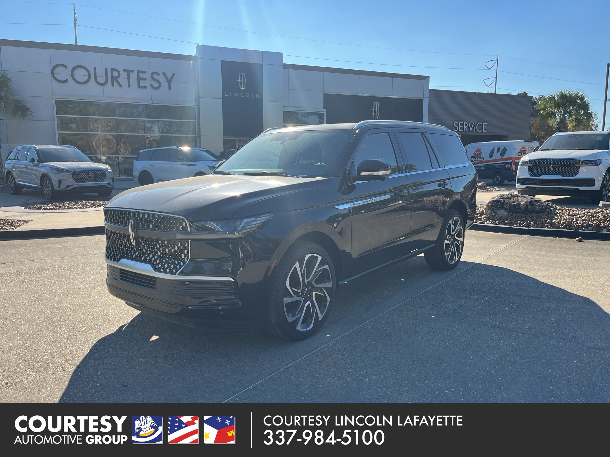 2027 Lincoln Navigator