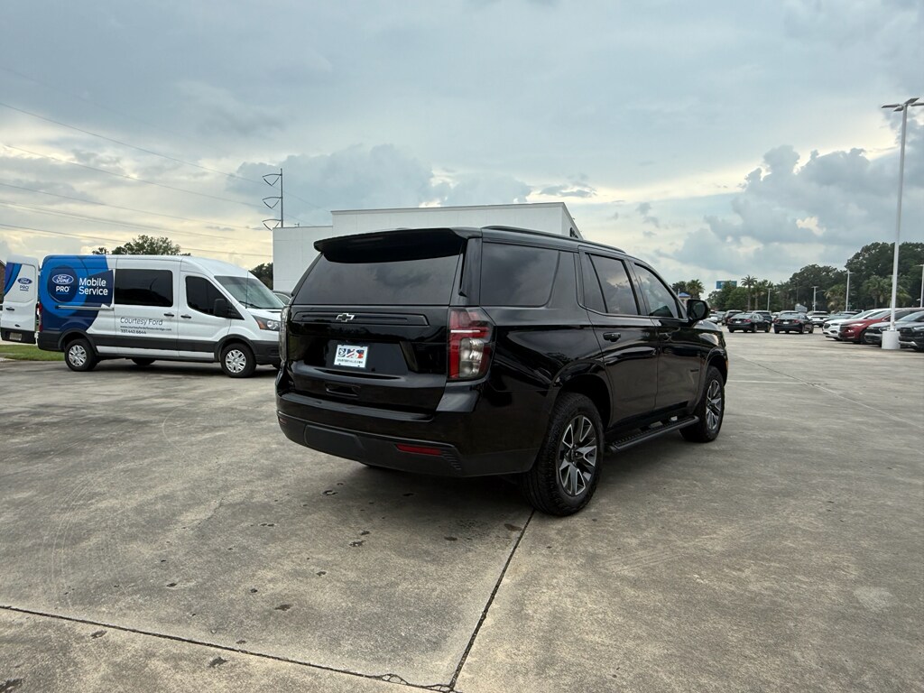 2024 Chevrolet Tahoe Z71 photo 2