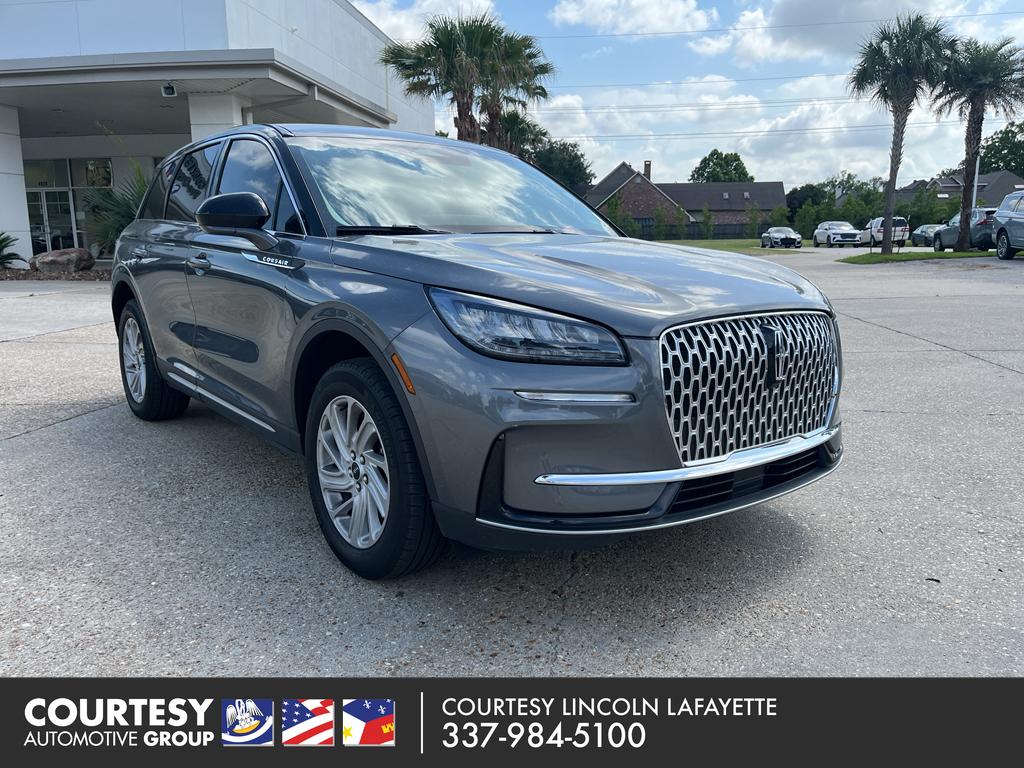 2025 Lincoln Corsair Premiere FWD's photo