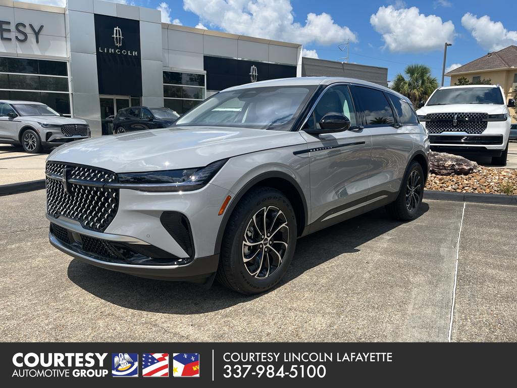 2026 Lincoln Nautilus Premiere AWD's photo