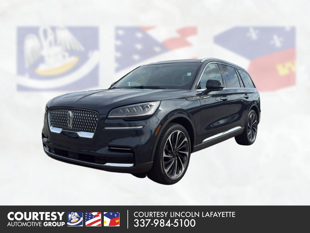 2022 Lincoln Aviator Reserve's photo
