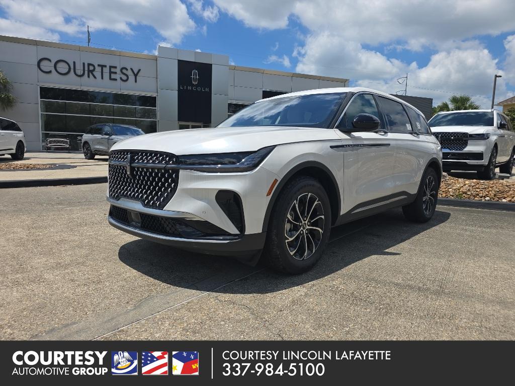 2026 Lincoln Nautilus Premiere AWD's photo