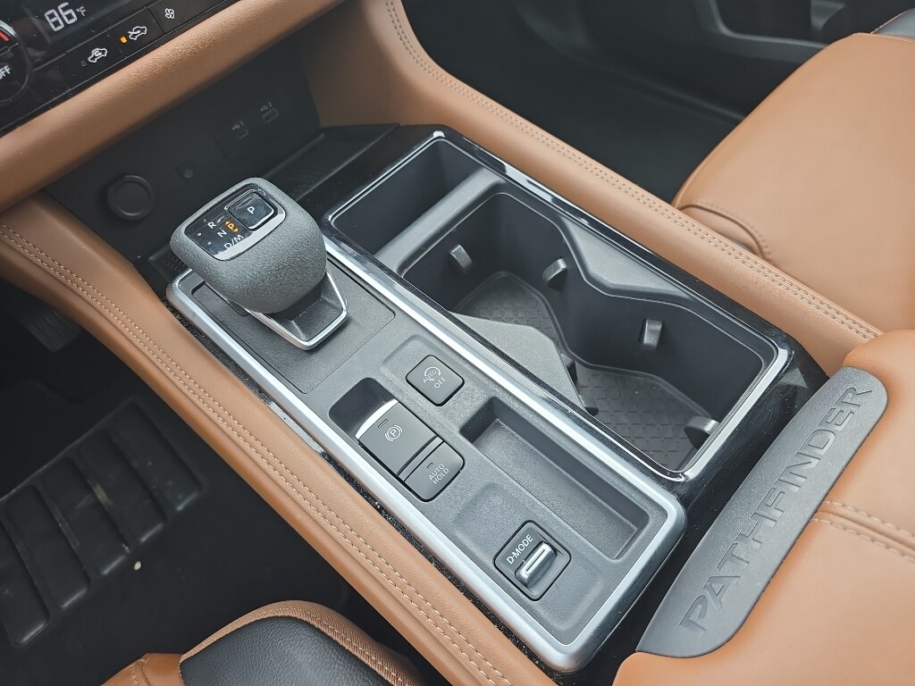 Used 2024 Nissan Pathfinder Platinum Sport Utility