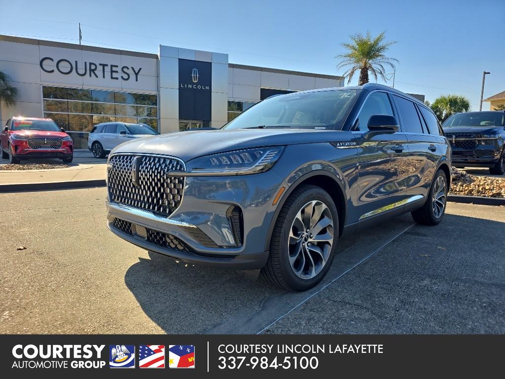 2026 Lincoln Aviator Reserve's photo