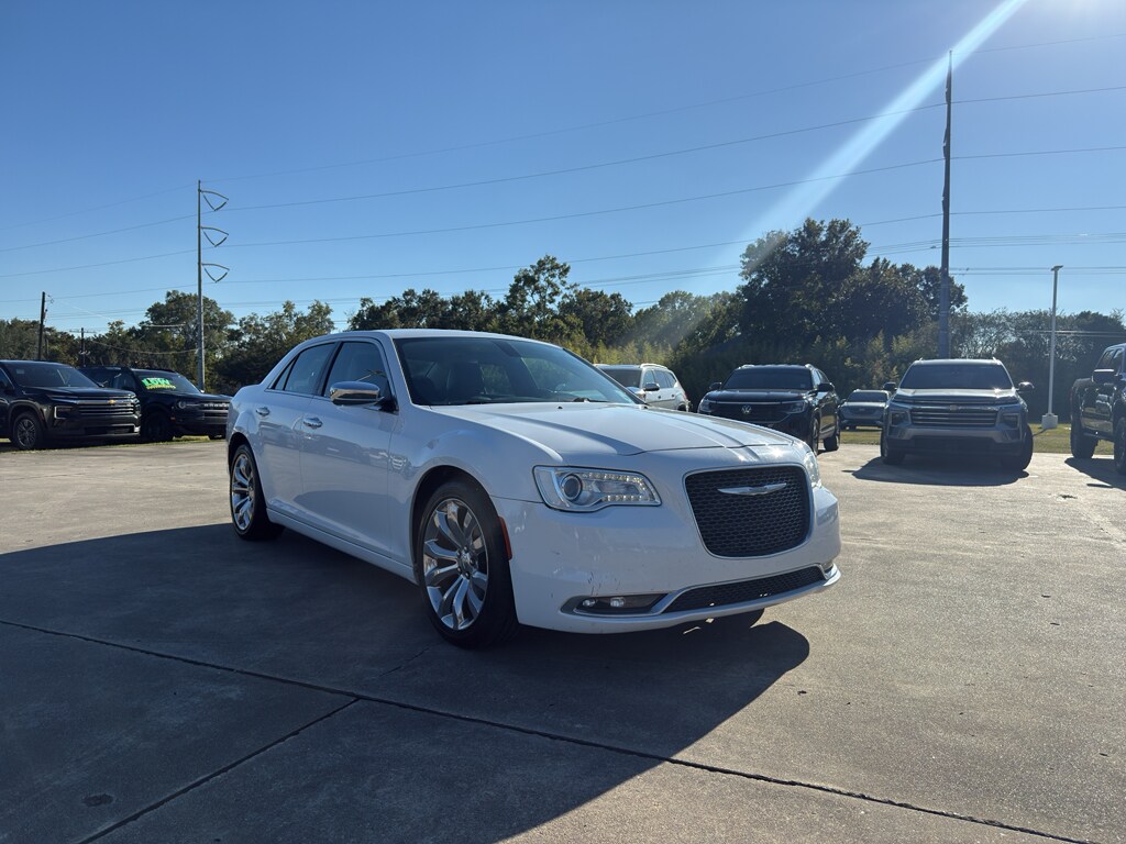 Used 2018 Chrysler 300 Limited Sedan