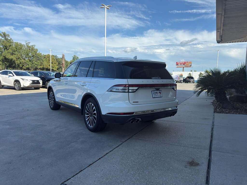 2023 Lincoln Aviator Reserve photo 3