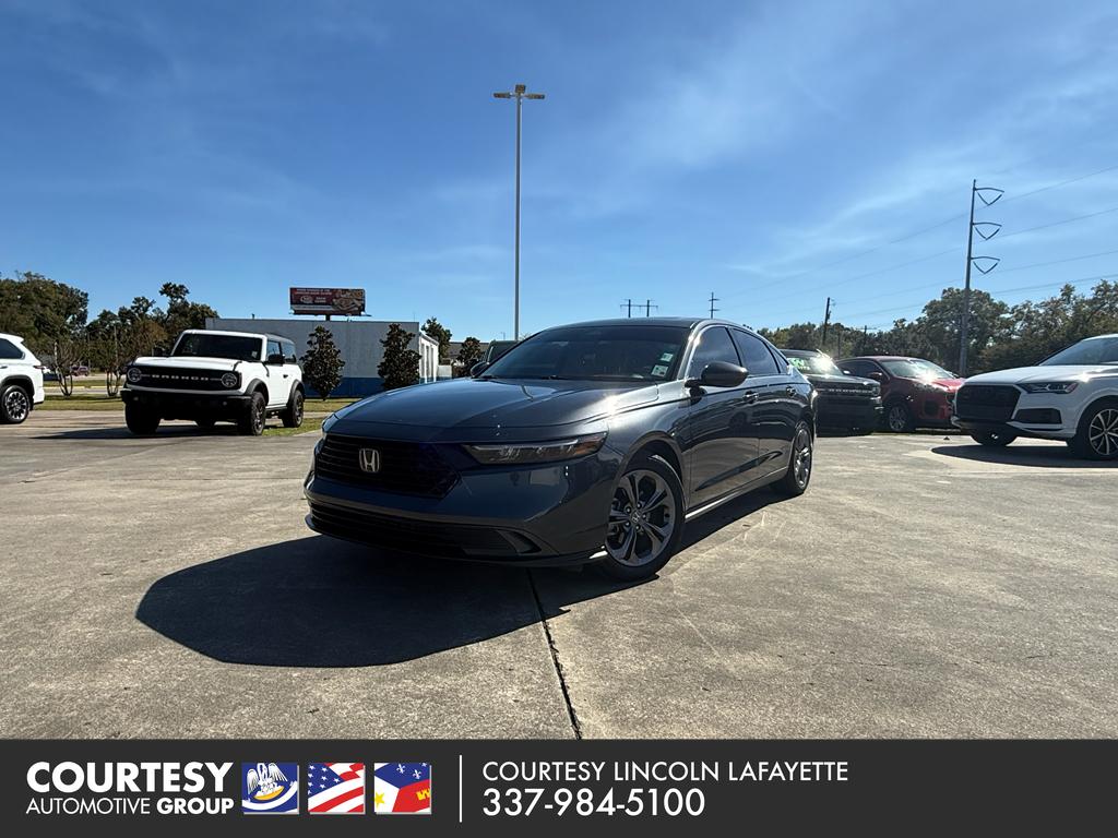 2024 Honda Accord EX's photo