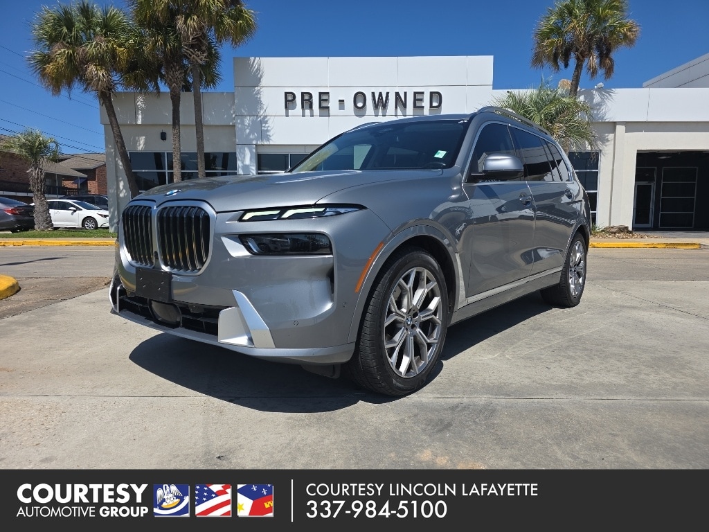 2025 BMW X7