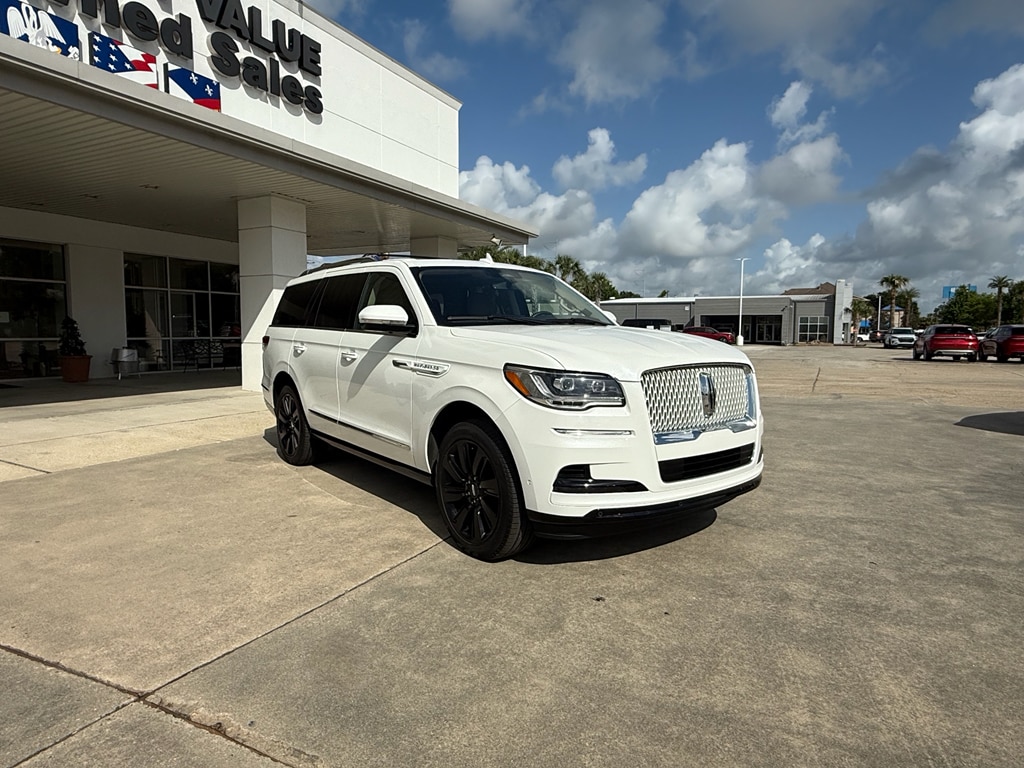 Certified 2024 Lincoln Navigator Reserve with VIN 5LMJJ2LG8REL02568 for sale in Lafayette, LA