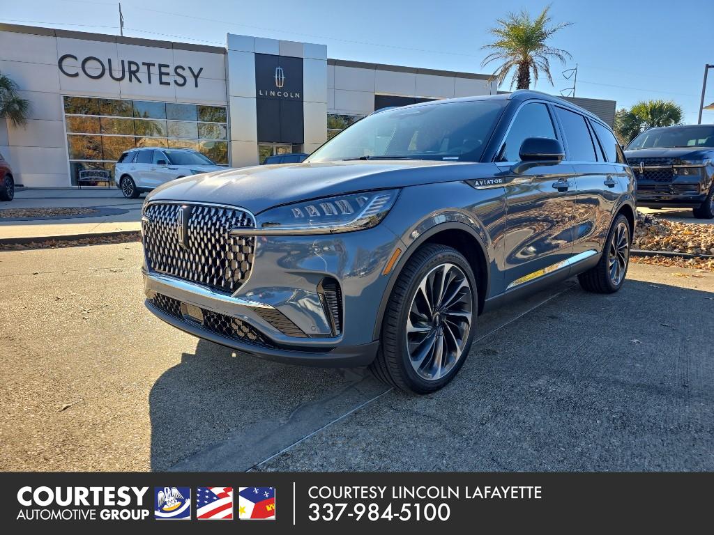 2026 Lincoln Aviator Reserve's photo