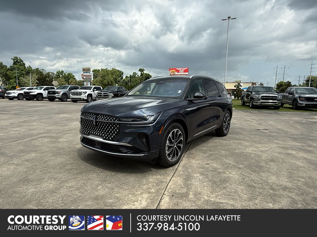2024 Lincoln Nautilus Reserve