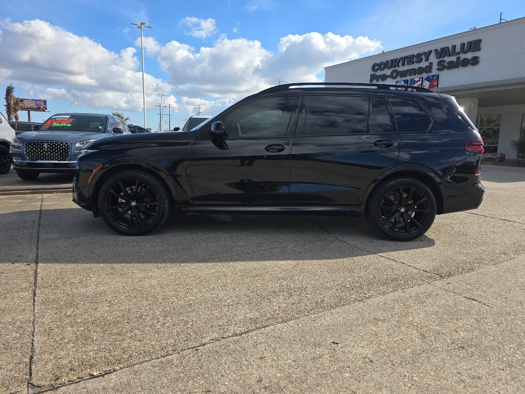 Used 2023 BMW X7 xDrive40i M-Sport Sport Utility