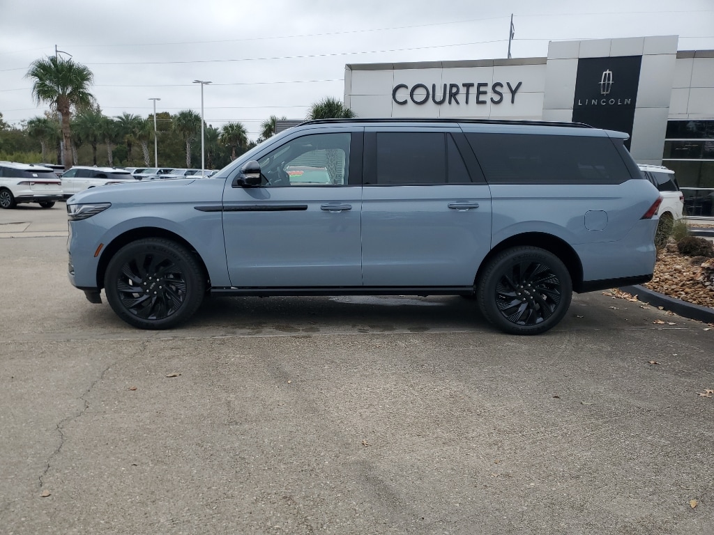 New 2025 Lincoln Navigator L Reserve Sport Utility