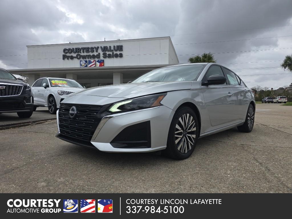 2024 Nissan Altima SV