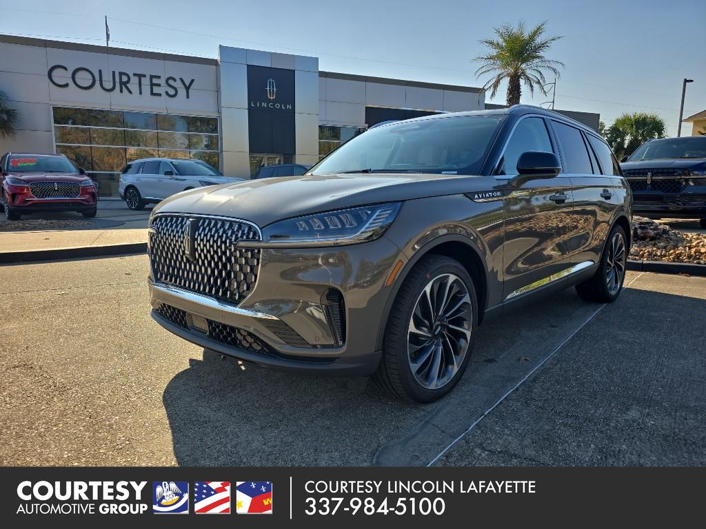 2026 Lincoln Aviator Reserve's photo