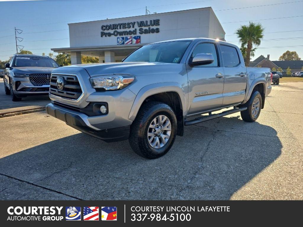 2018 Toyota Tacoma SR5's photo