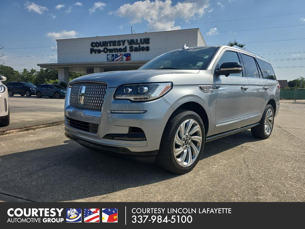 2024 Lincoln Navigator