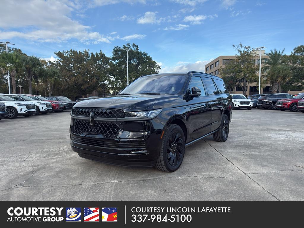 2025 Lincoln Navigator Reserve's photo