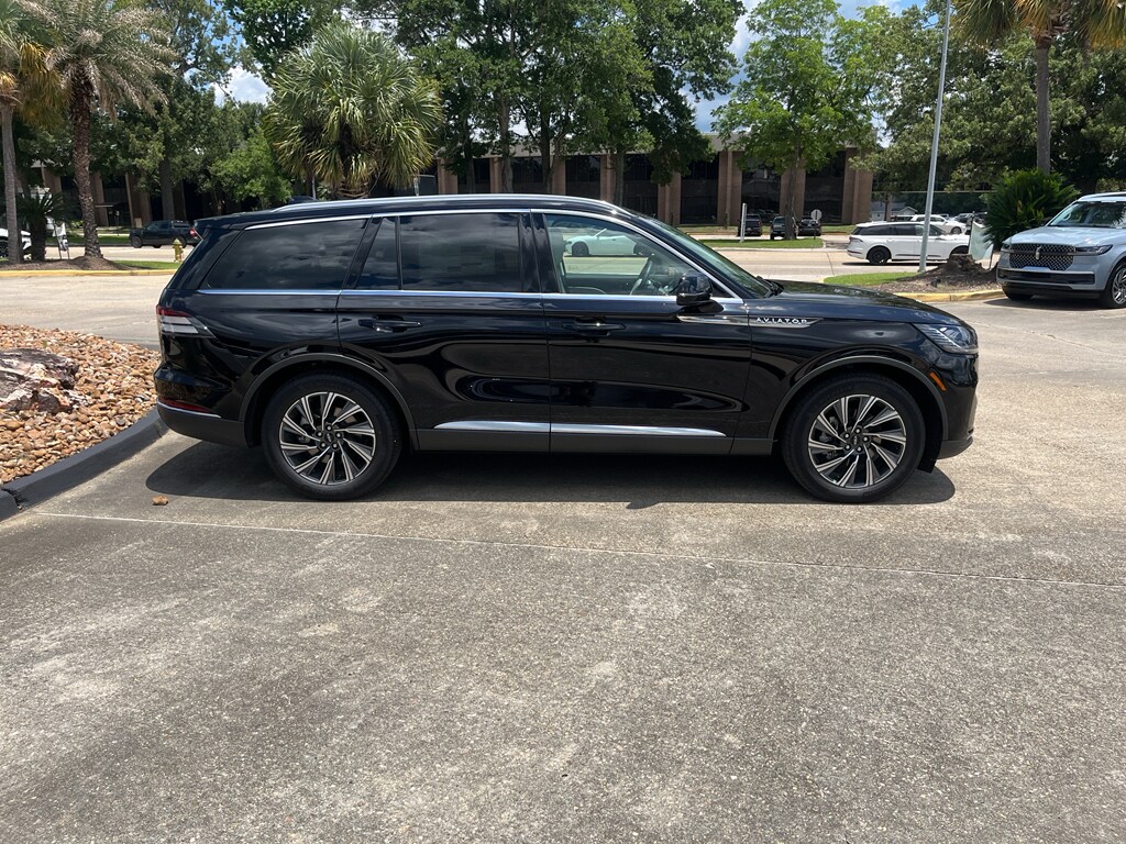 New 2026 Lincoln Aviator Premiere Sport Utility