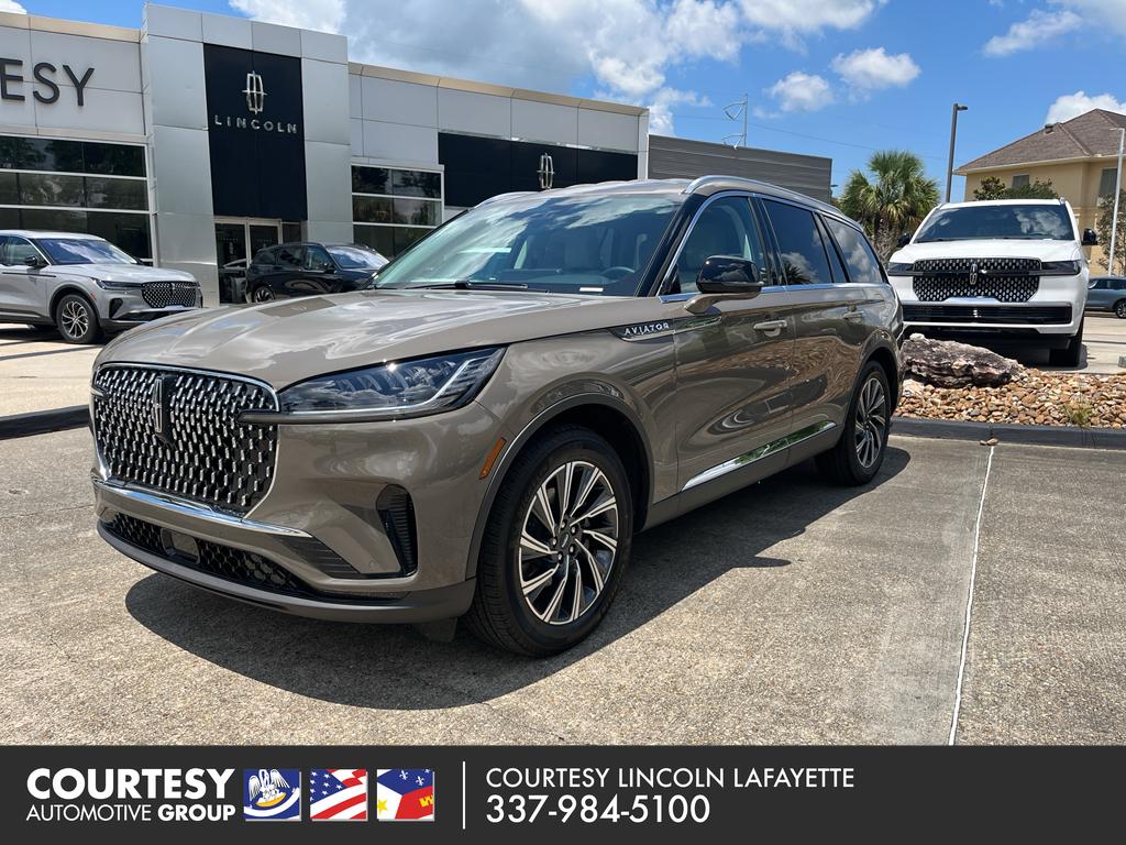 2026 Lincoln Aviator Premiere RWD's photo