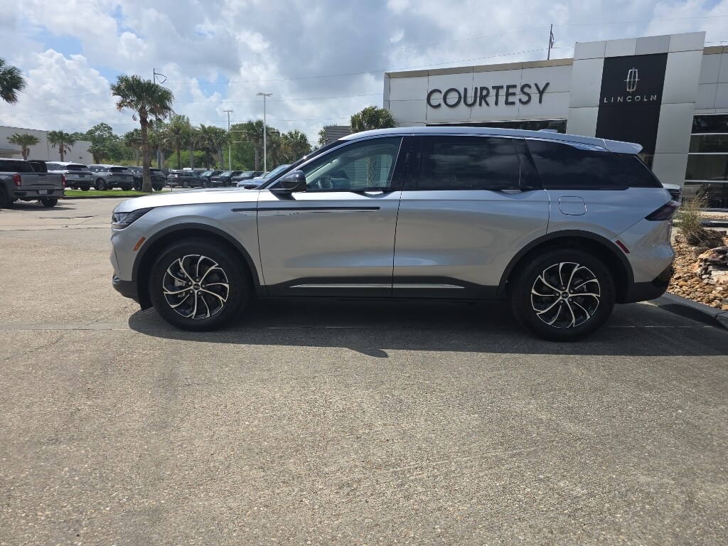 New 2026 Lincoln Nautilus Premiere Sport Utility