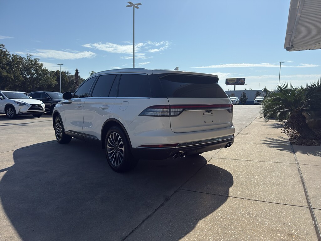 2022 Lincoln Aviator Reserve photo 3