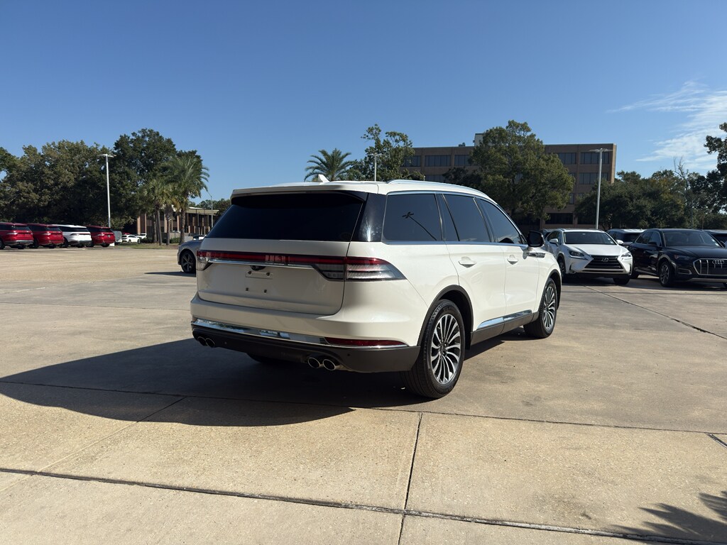 2022 Lincoln Aviator Reserve photo 2