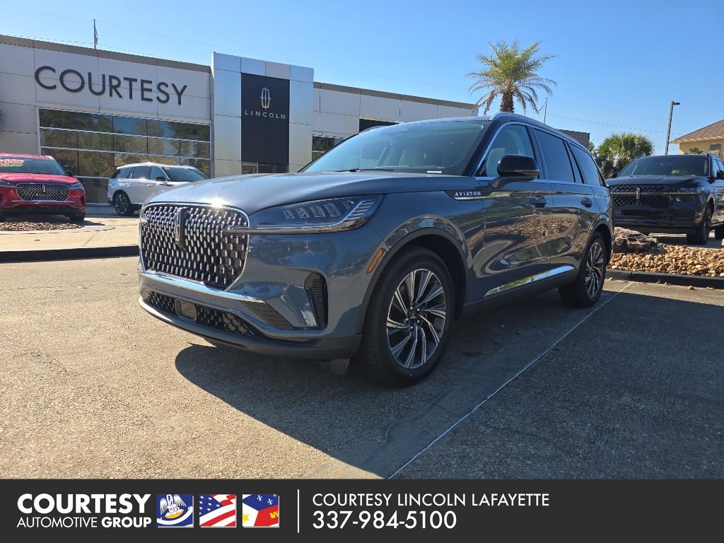 2026 Lincoln Aviator Premiere's photo