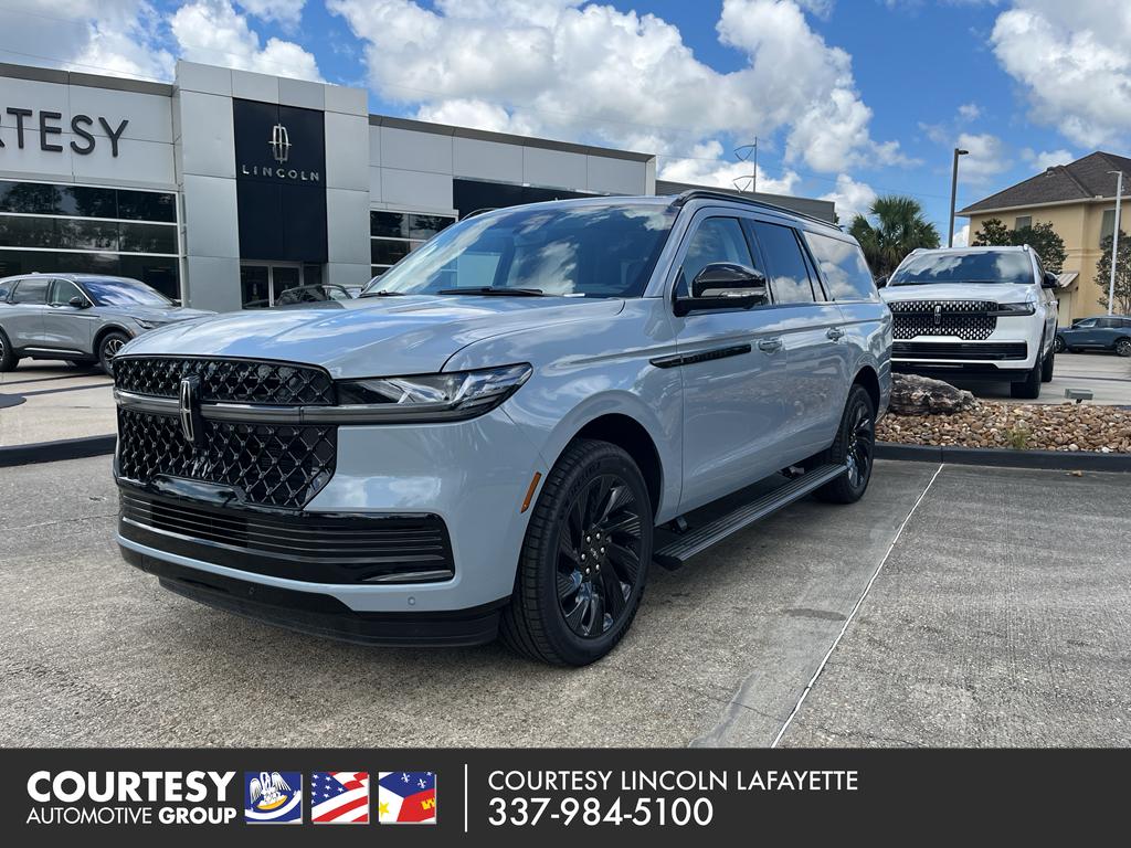 2026 Lincoln Navigator Reserve L 4WD's photo