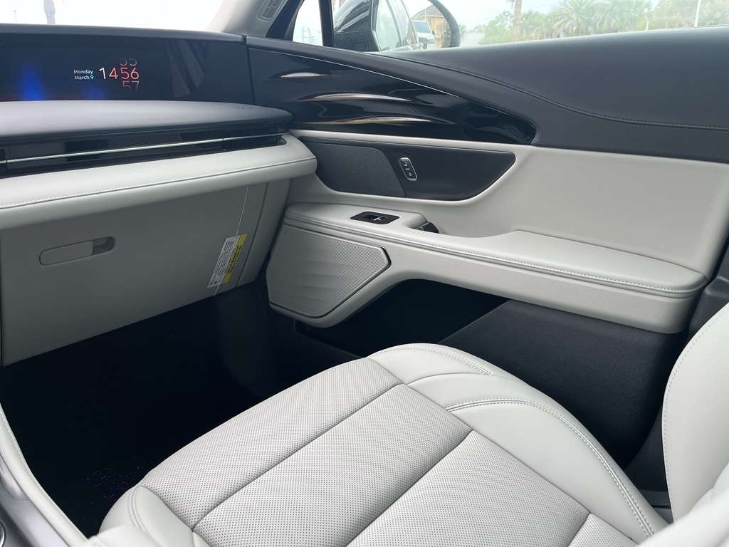2026 Lincoln Nautilus Premiere - Photo 10