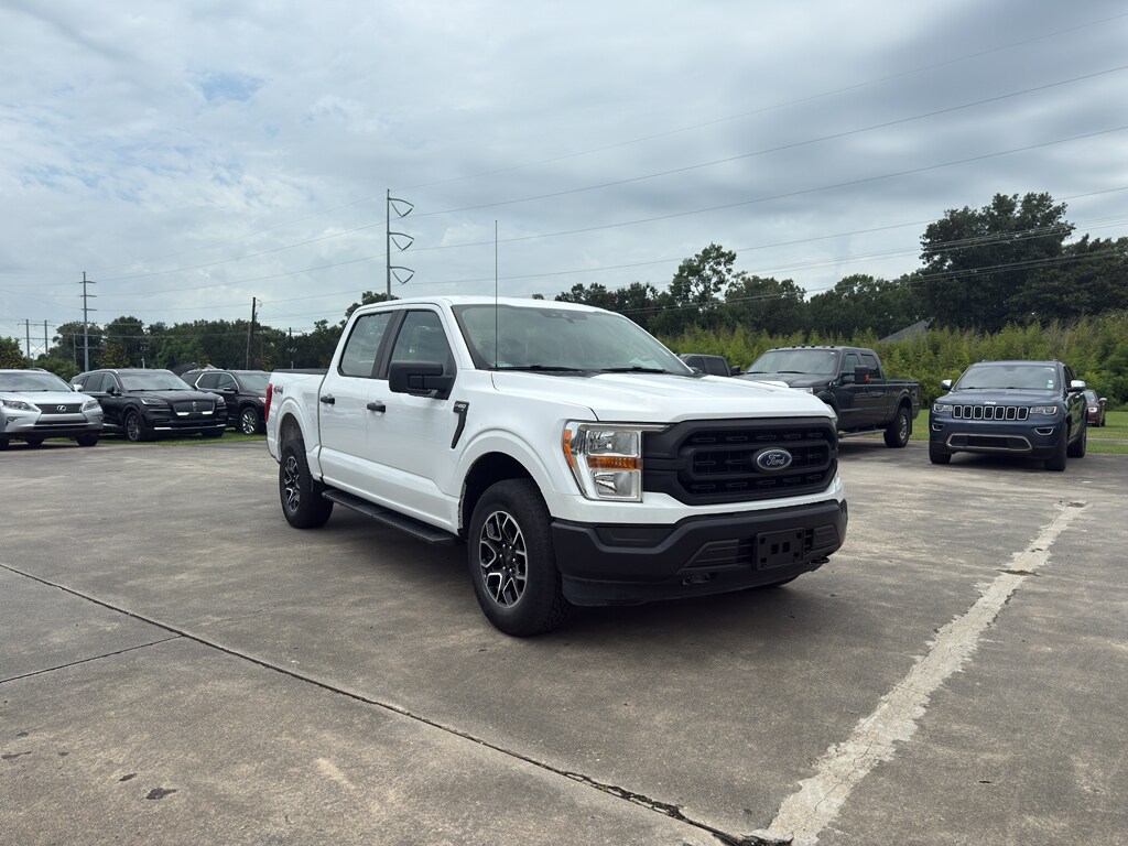 2021 Ford F-150 XL photo 2
