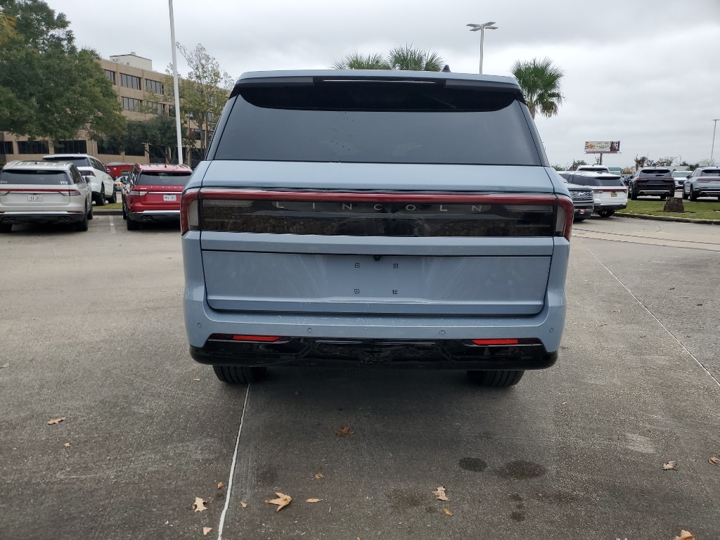 New 2025 Lincoln Navigator L Reserve Sport Utility