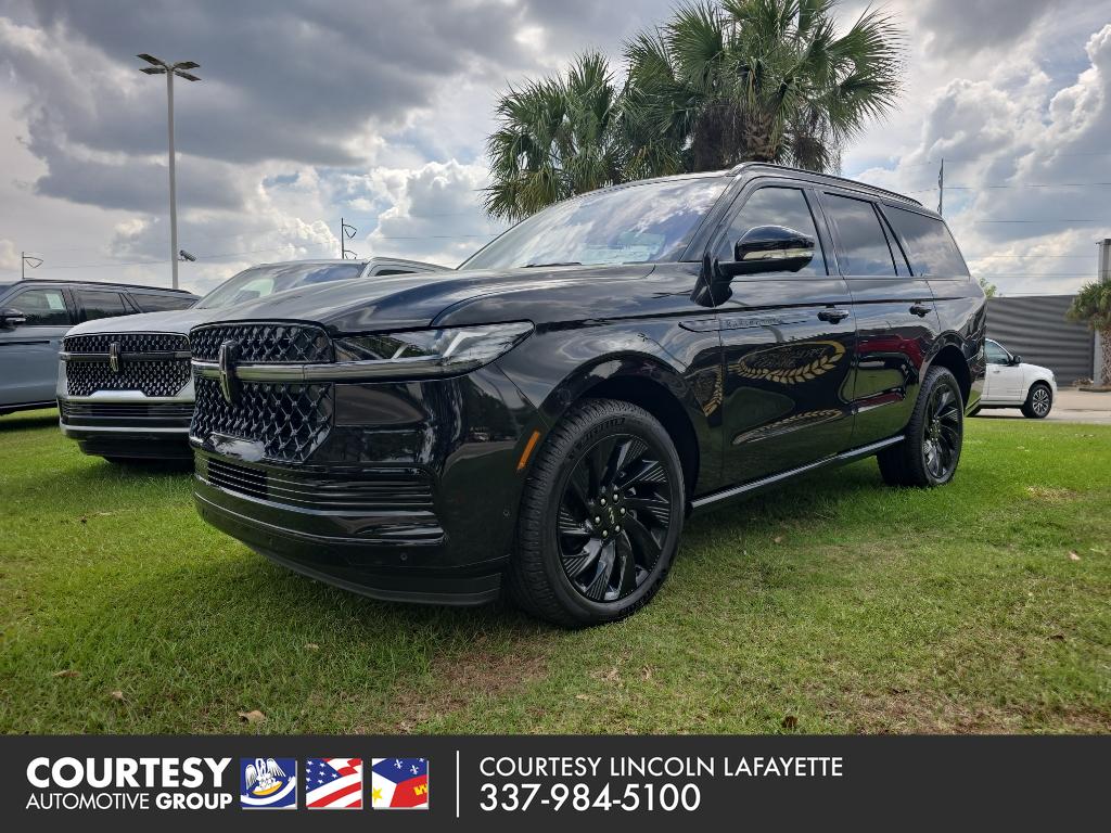 2025 Lincoln Navigator Reserve 4WD's photo