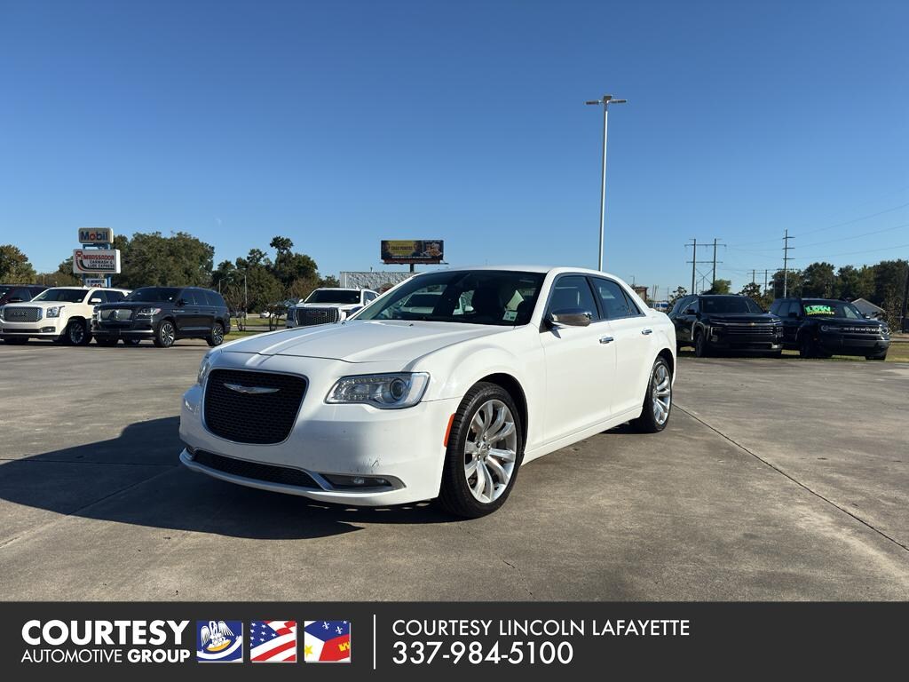 Used 2018 Chrysler 300 Limited Sedan